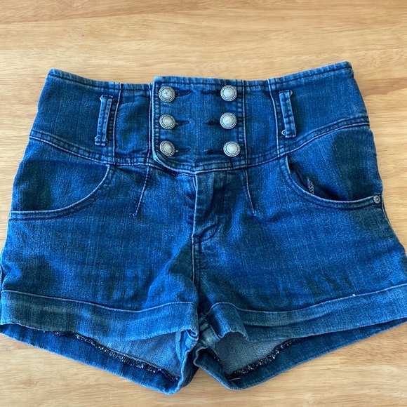 Womens Size High Waist Denim Shorts In 